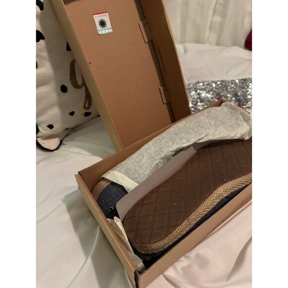 Puma x hello kitty ralph sampson womens mid sneakers sz 7 - Picture 13 of 14